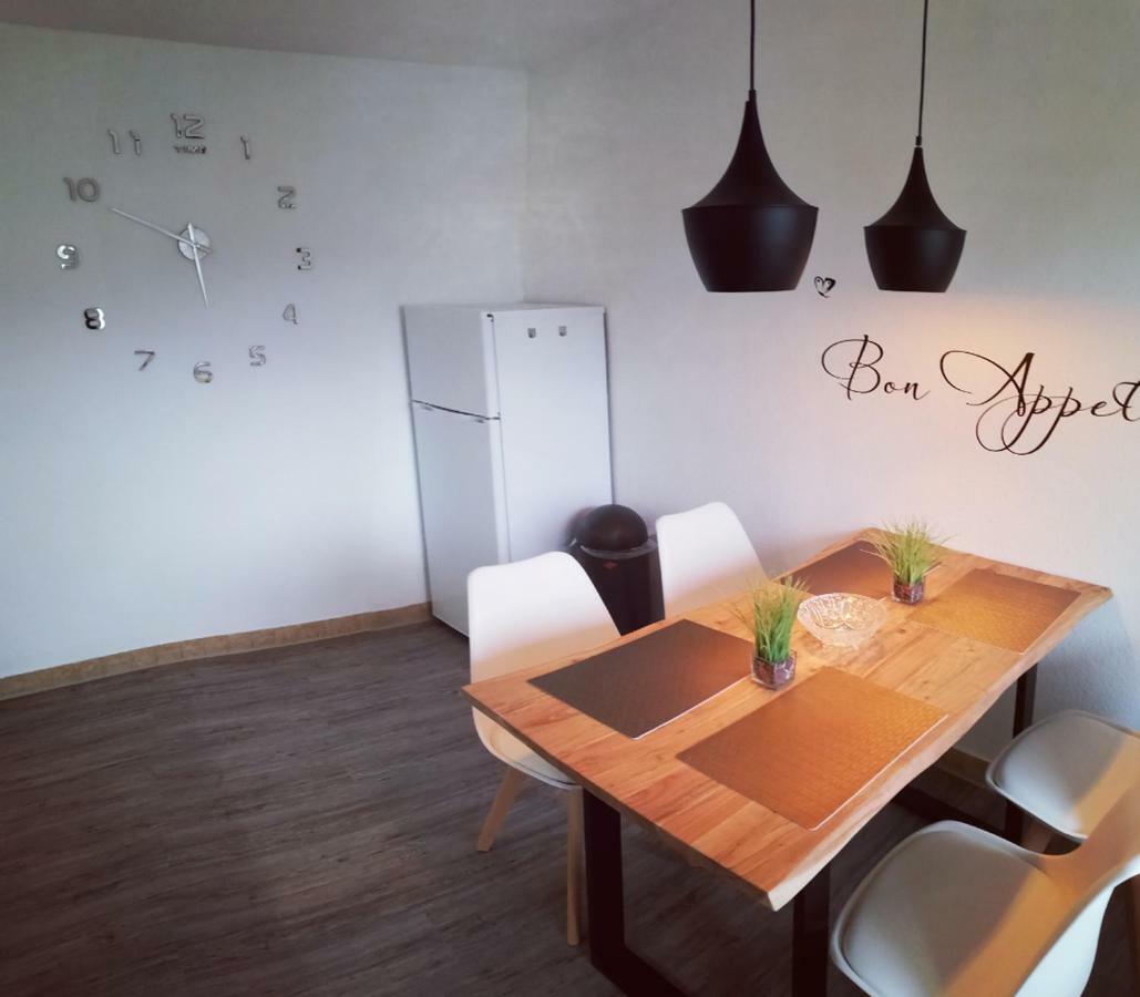 Albnest - Wohlfuehlen In Der Naehe Der Alb Apartamento Karlsruhe Exterior foto